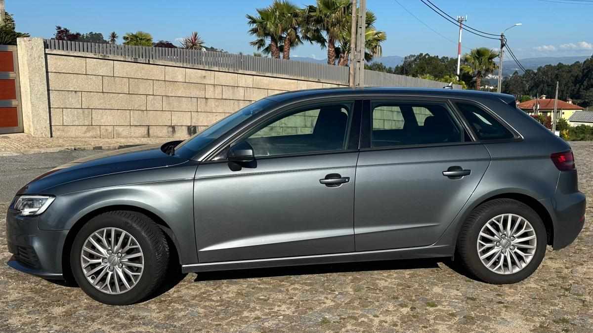 audi-a3-sportback-1-6tdi-gps-2017-diesel-1560cc