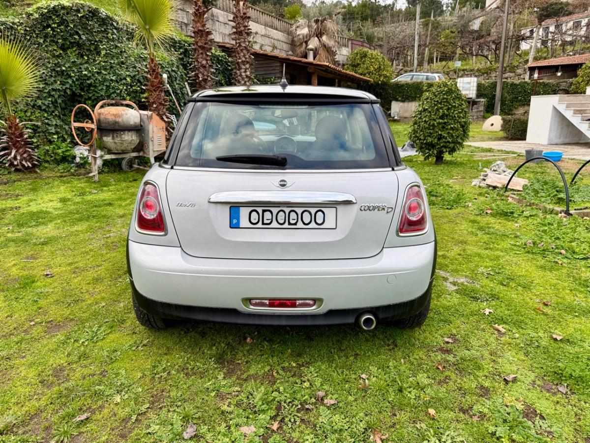 mini-cooper-d-1-6-2010-diesel-1598cc