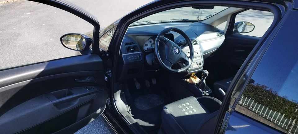 fiat-punto-1-3-jtd-2008-diesel-1248cc