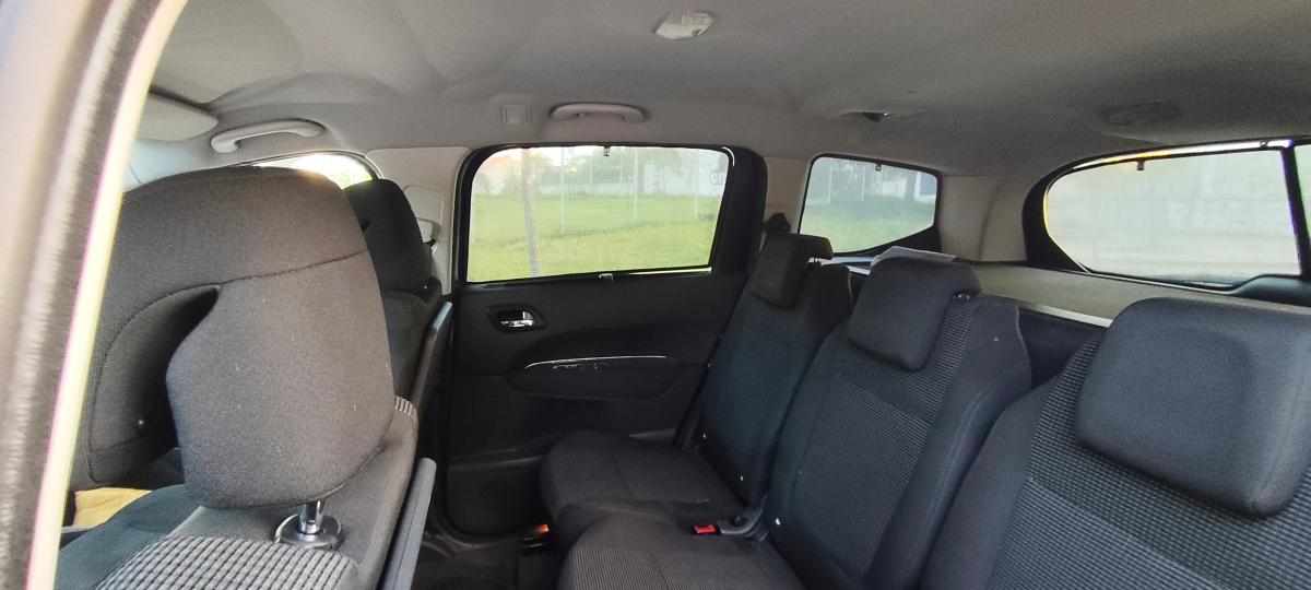 peugeot-5008-1-6-hdi-fap-2010-diesel-1560cc
