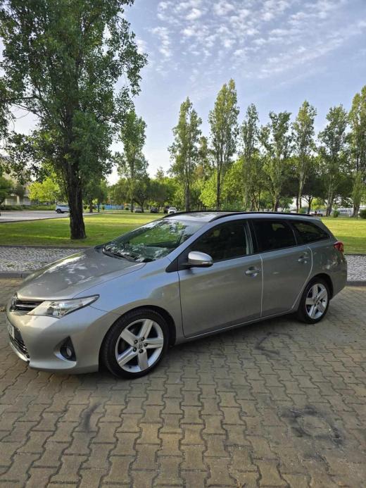 toyota-auris-1-4-d-4d-2015-diesel-1364cc