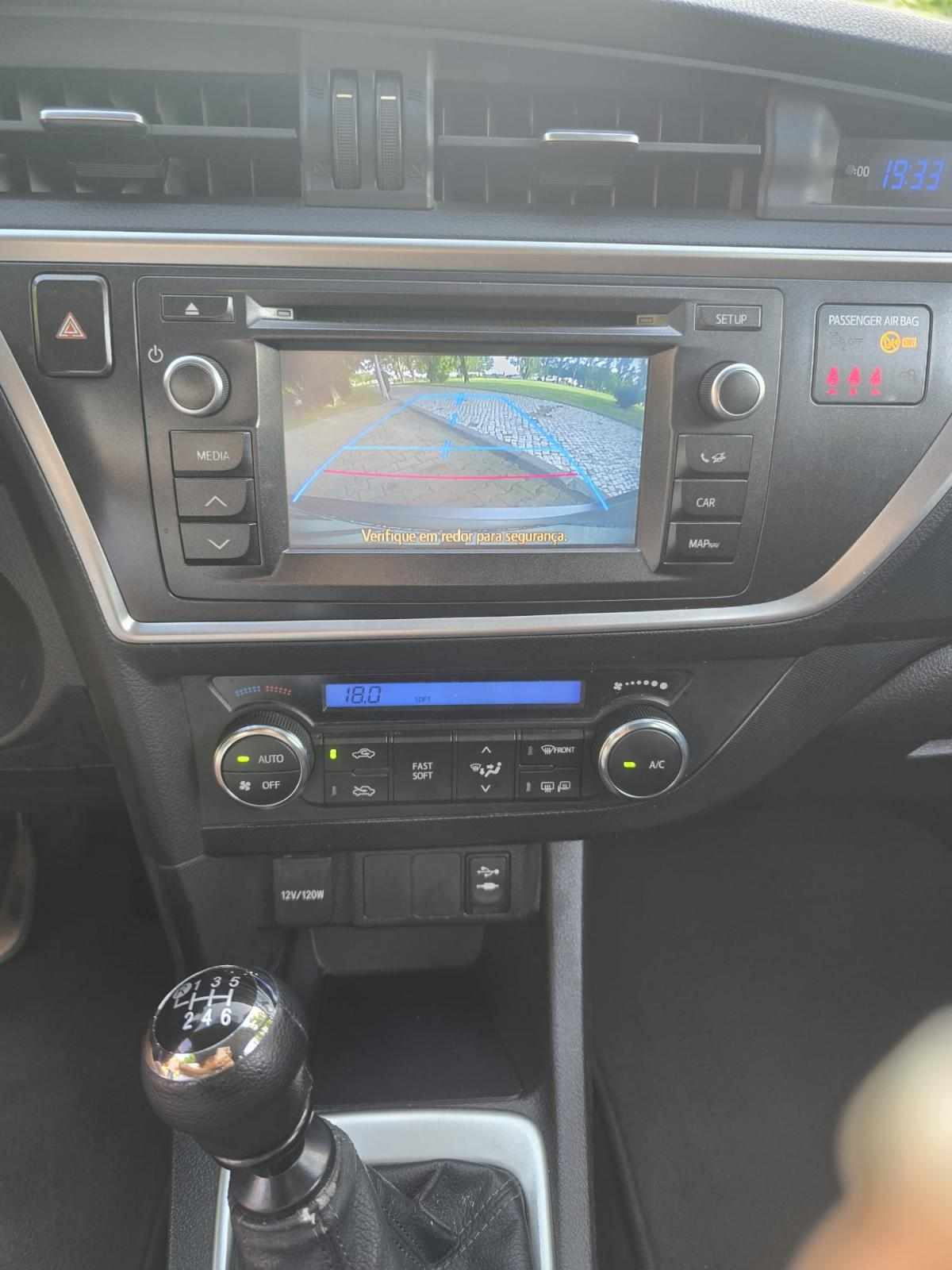 toyota-auris-1-4-d-4d-2015-diesel-1364cc