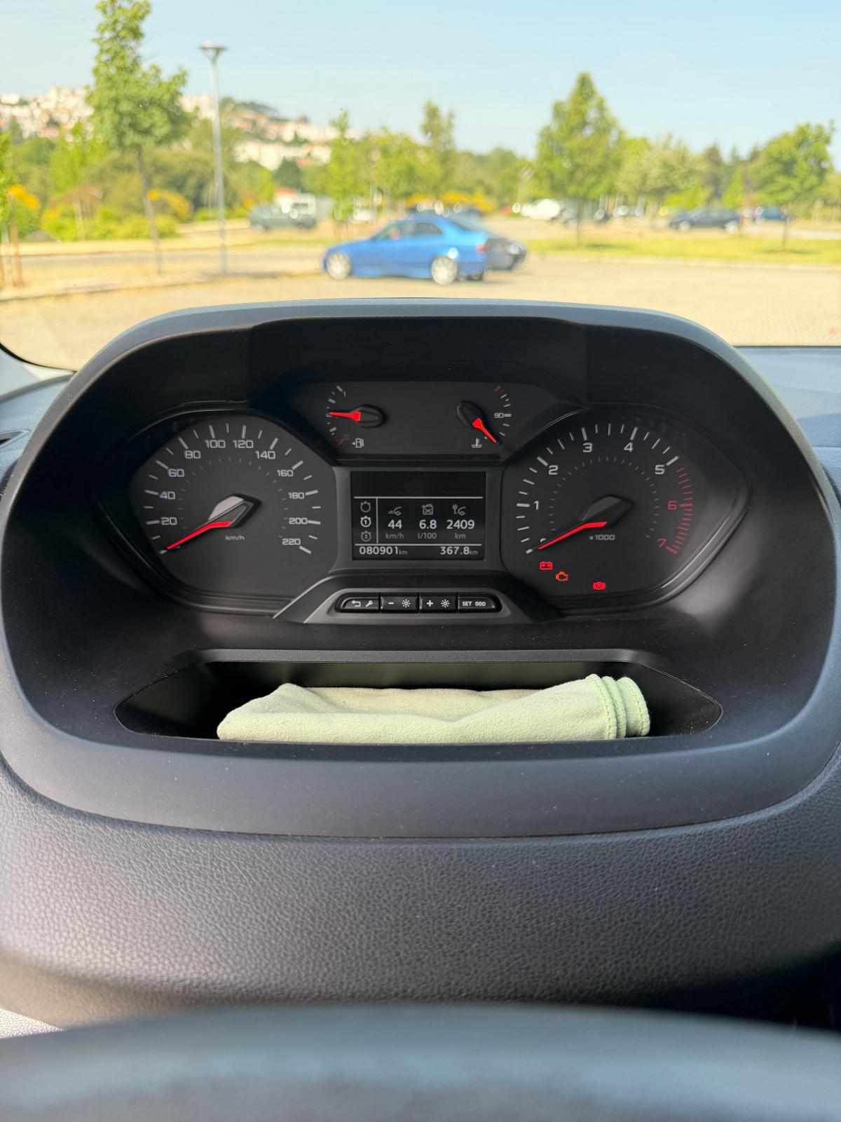 peugeot-partner-1-5-bluehdi-2019-diesel-1499cc