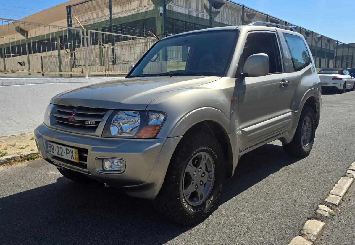 mitsubishi-pajero-3-2-di-d-4wd-2000-diesel-3200cc