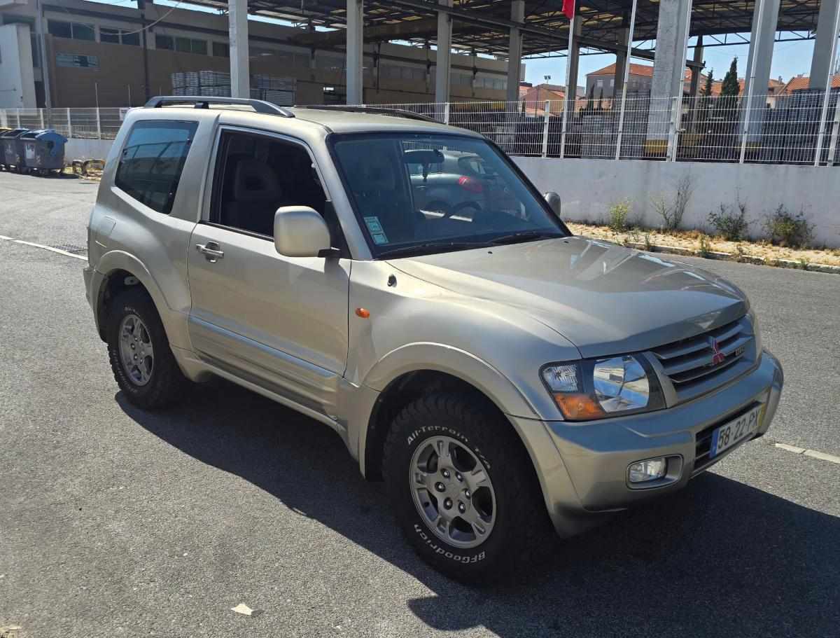 mitsubishi-pajero-3-2-di-d-4wd-2000-diesel-3200cc
