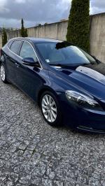 volvo-v40-d2-2014-diesel-1560cc