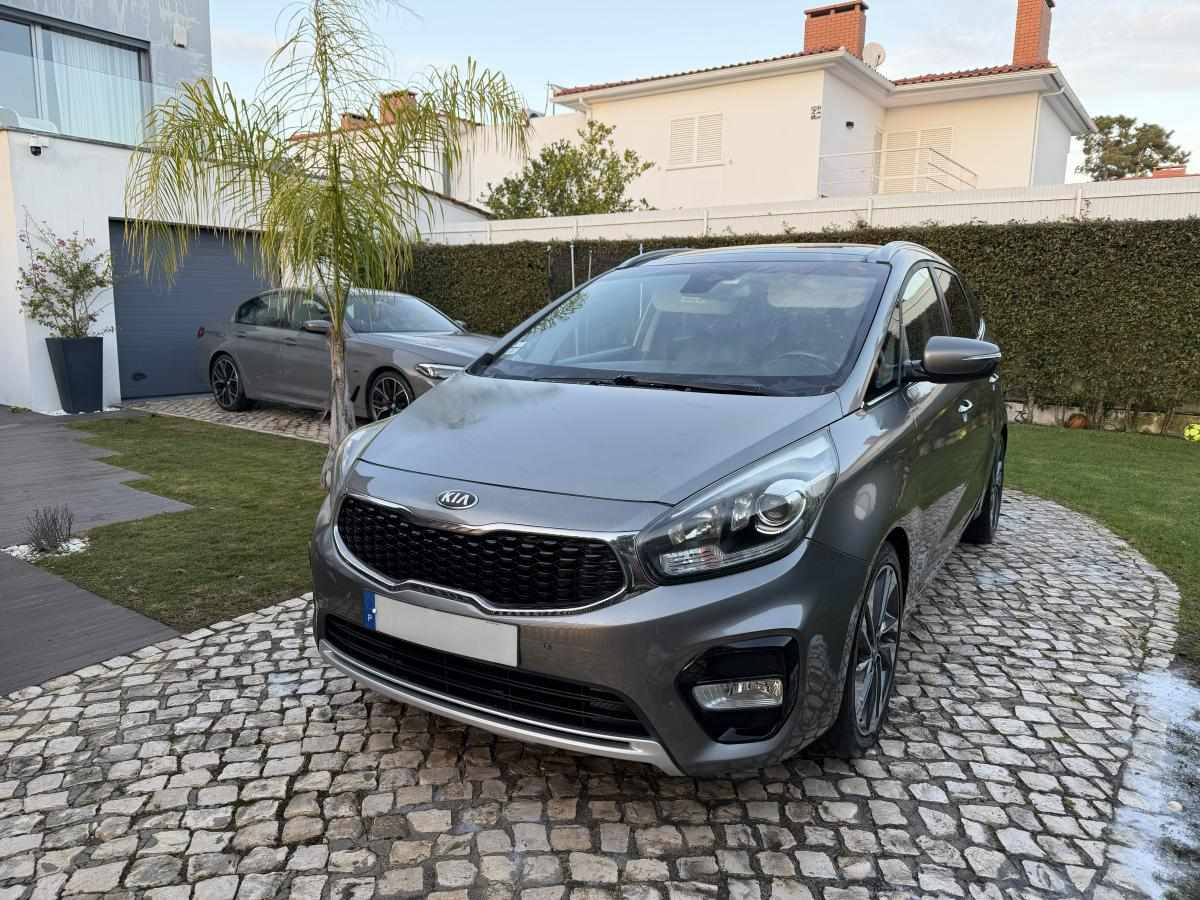 kia-carens-1-7-vgt-2017-diesel-1685cc
