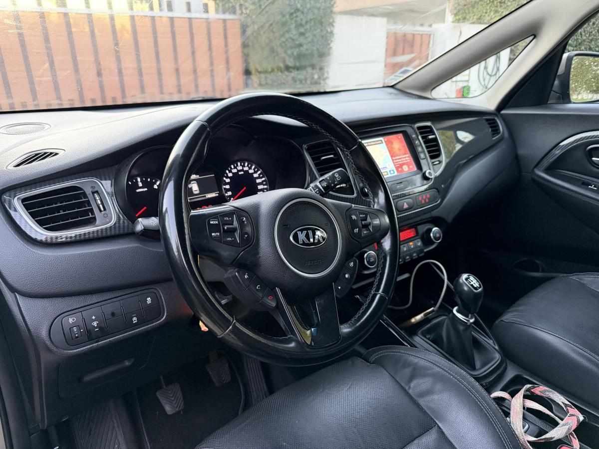 kia-carens-1-7-vgt-2017-diesel-1685cc