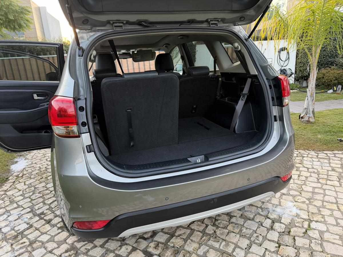 kia-carens-1-7-vgt-2017-diesel-1685cc