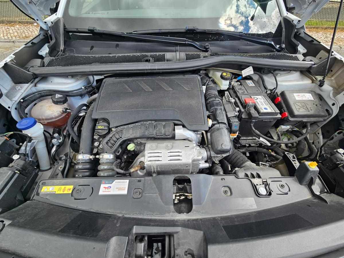 peugeot-2008-1-2-puretech-2024-gasolina-1199cc