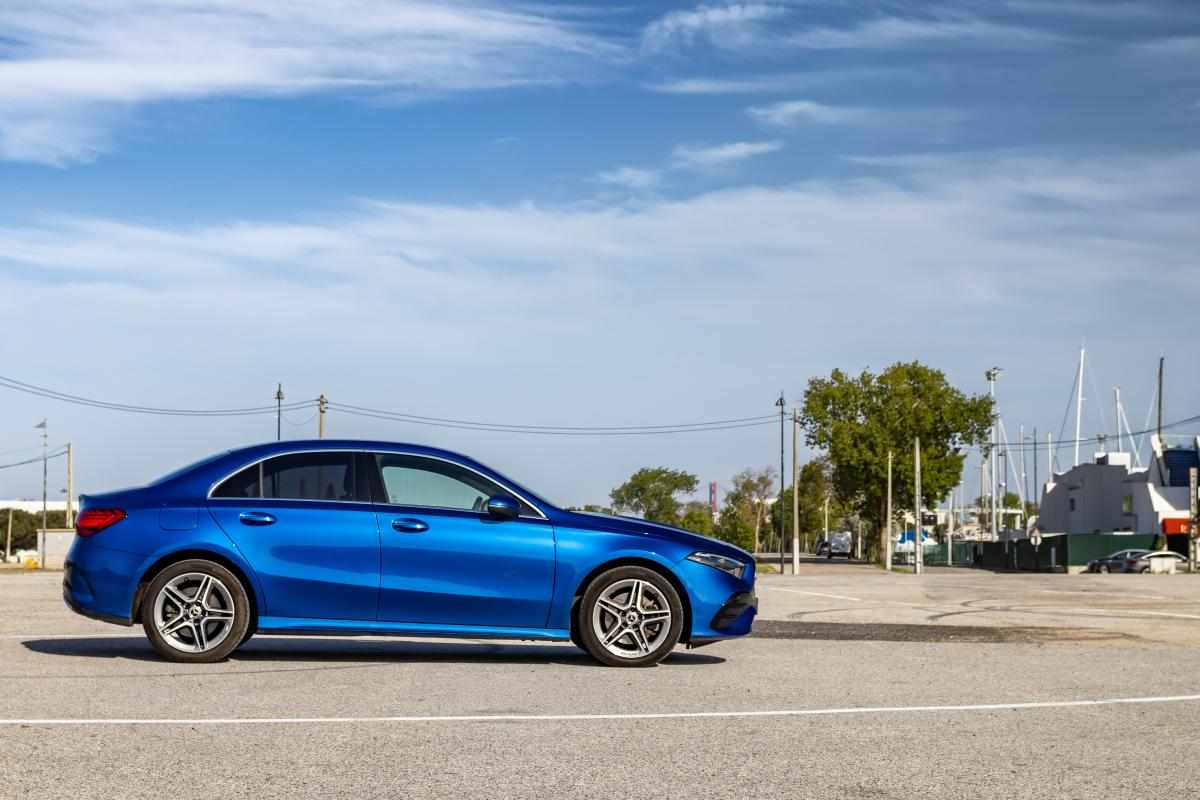 mercedes-benz-classe-a-a-250-e-2023-gasolina-1332cc