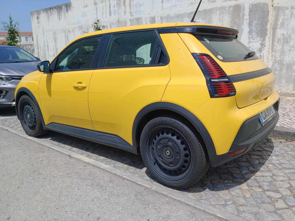 renault-5-e-tech-40-kwh-2025-eletrico