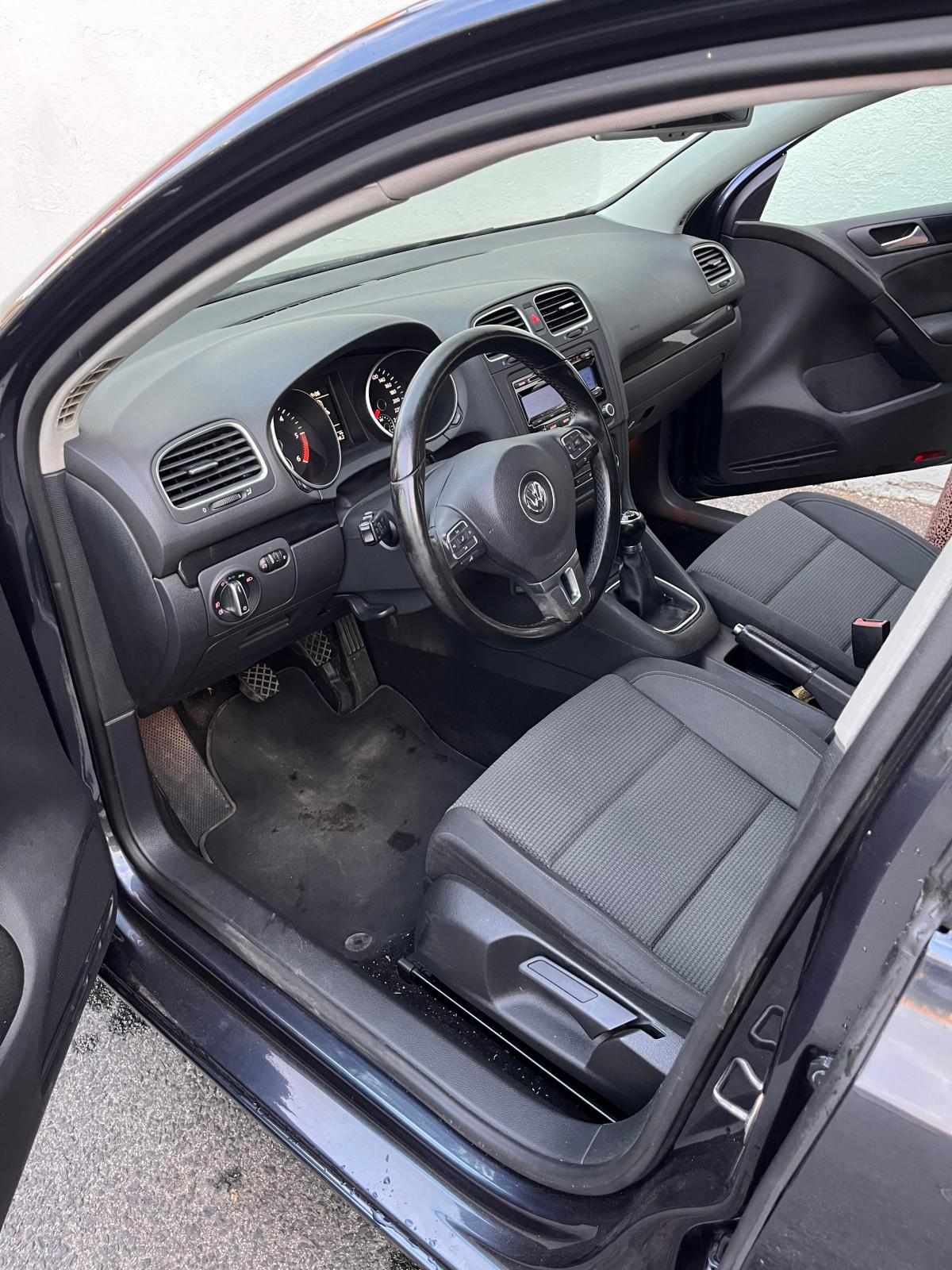 volkswagen-golf-1-6-tdi-2010-diesel-1598cc