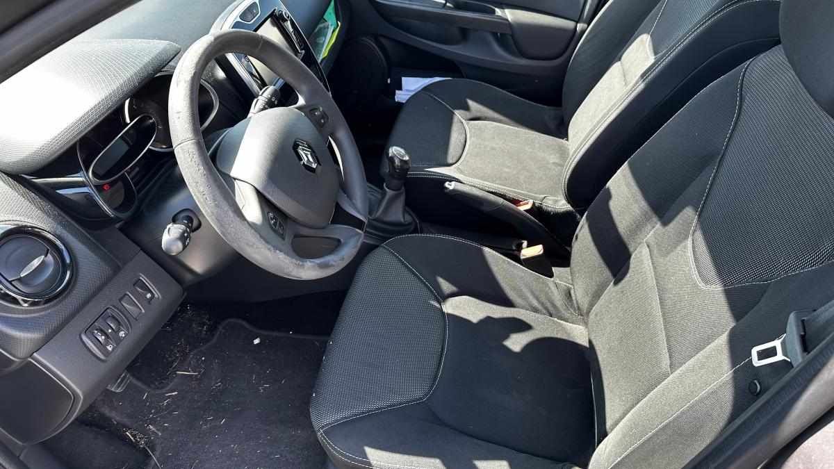 renault-clio-0-9-tce-2015-gasolina-898cc