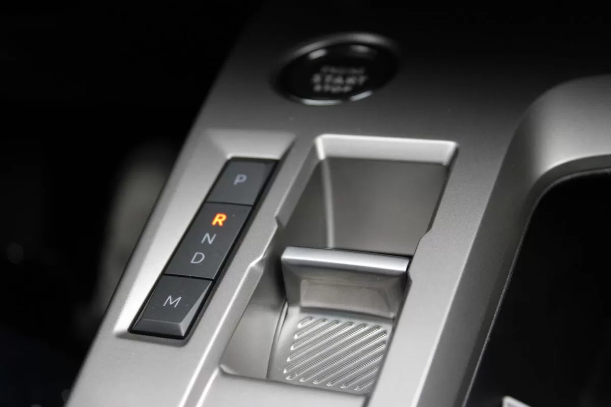 peugeot-408-1-2-puretech-2024-gasolina-1199cc