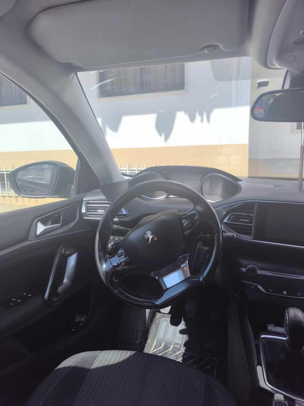 peugeot-308-1-6-bluehdi-2017-diesel-1560cc