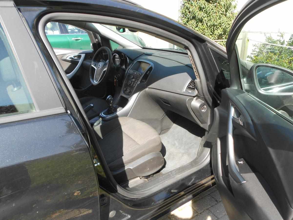 opel-astra-1-3-cdti-ecoflex-2014-diesel-1248cc