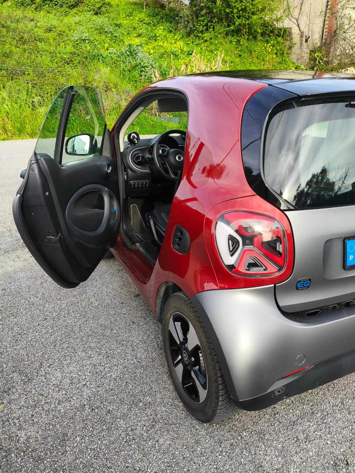 smart-fortwo-17-6-kwh-2024-eletrico