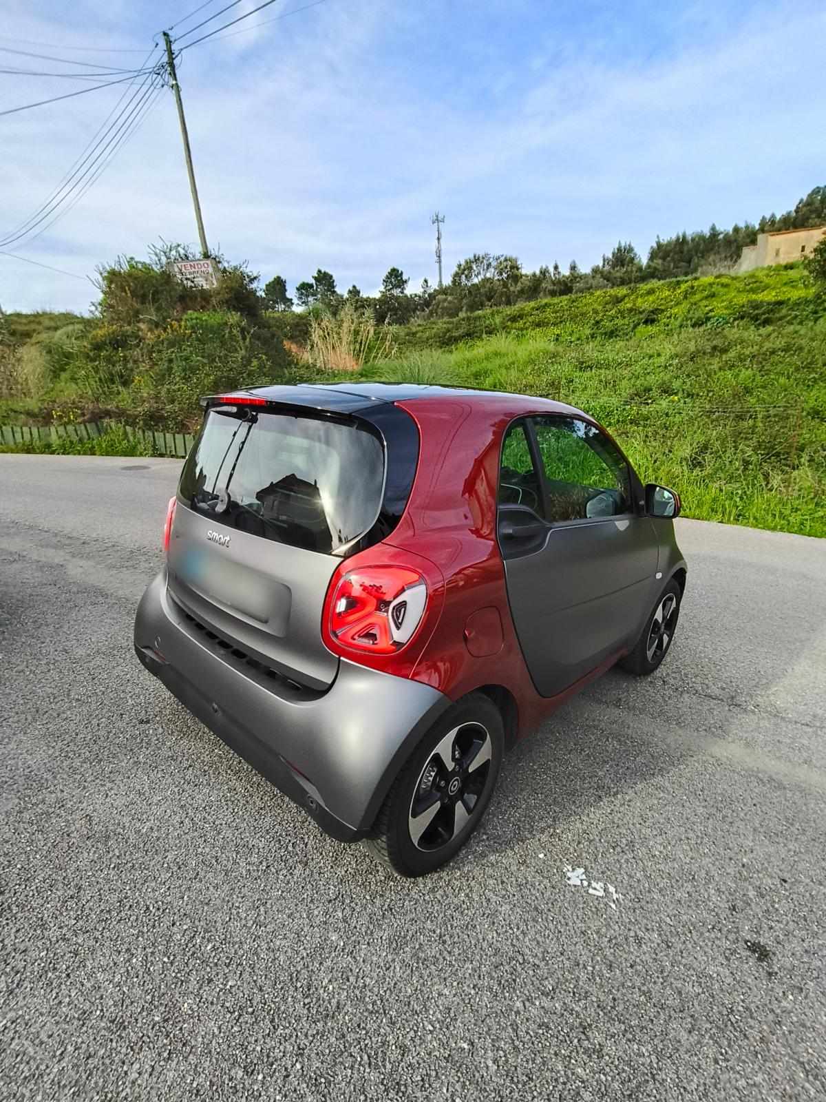 smart-fortwo-17-6-kwh-2024-eletrico