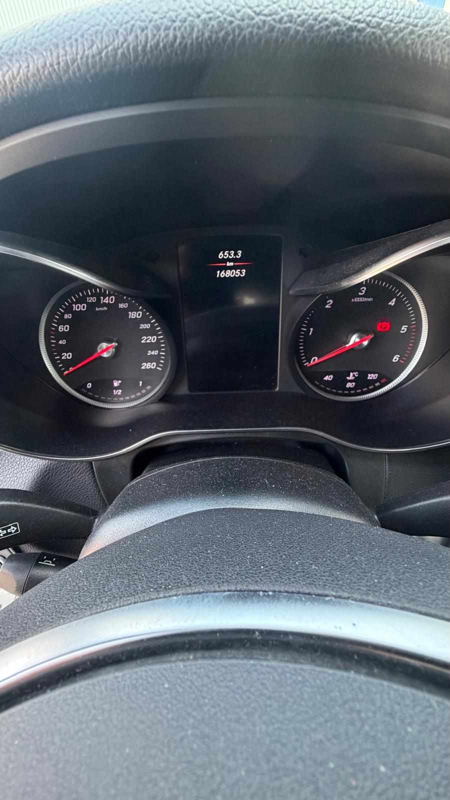 mercedes-benz-glc-250-d-4matic-2018-diesel-2143cc