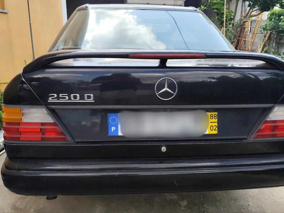 mercedes-benz-classe-e-e-250-d-1988-diesel-2497cc