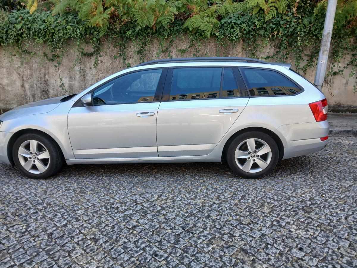 skoda-octavia-1-6-tdi-2014-diesel-1598cc