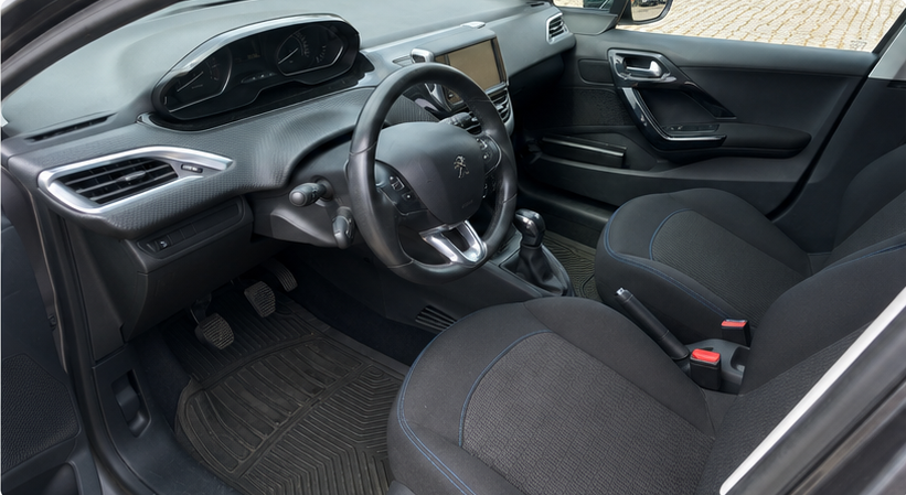 peugeot-208-1-2-vti-2018-gasolina-1199cc