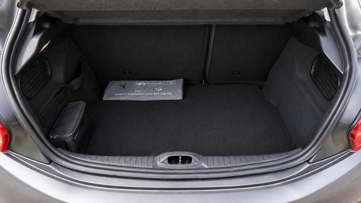 peugeot-208-1-2-vti-2018-gasolina-1199cc