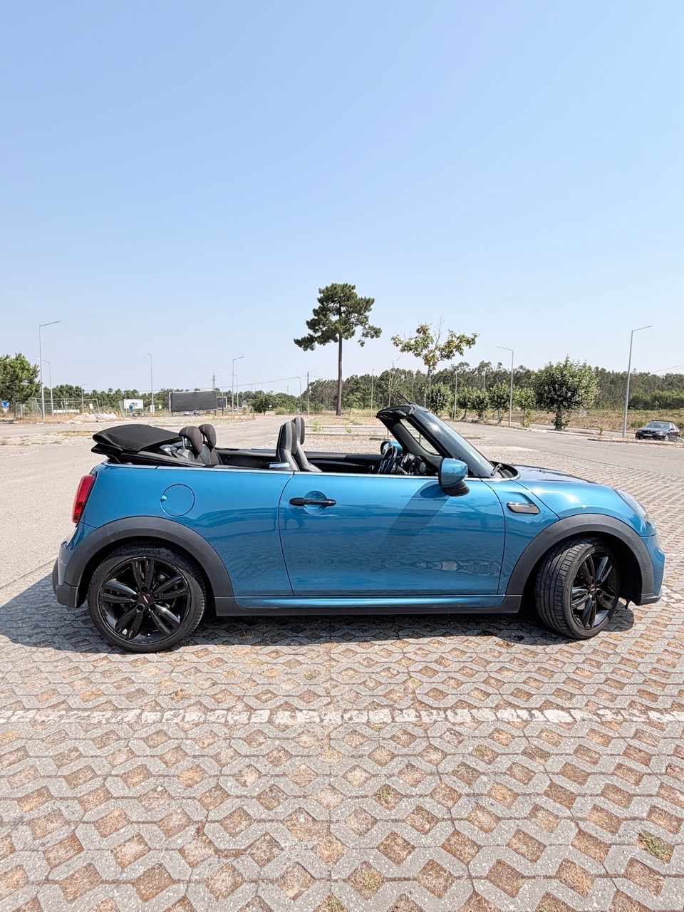 mini-cabrio-1-5-2022-gasolina-1499cc
