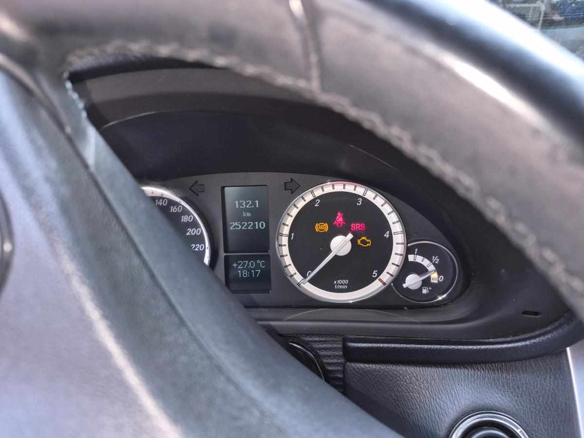 mercedes-benz-clc-220-cdi-2010-diesel-2148cc