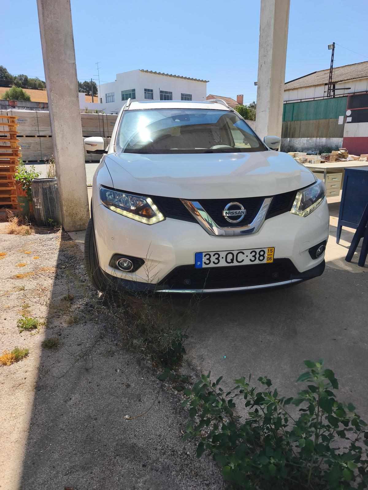 nissan-x-trail-1-6-dci-dpf-awd-2015-diesel-1598cc