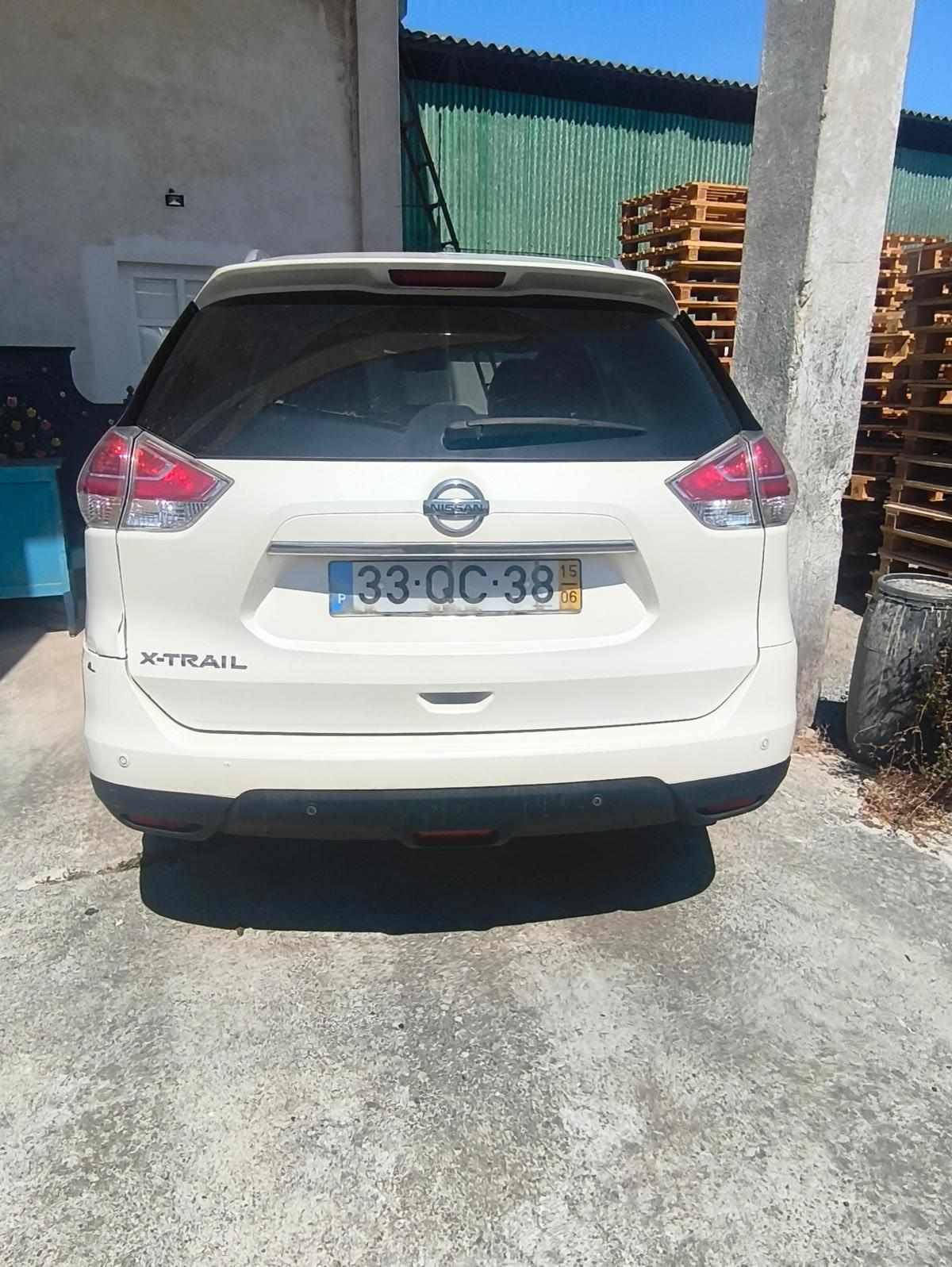 nissan-x-trail-1-6-dci-dpf-awd-2015-diesel-1598cc