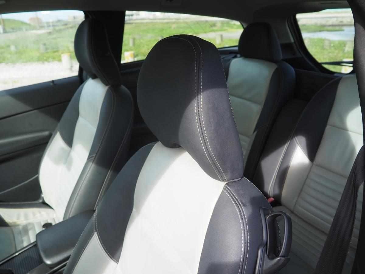 volvo-c30-d2-2011-diesel-1560cc