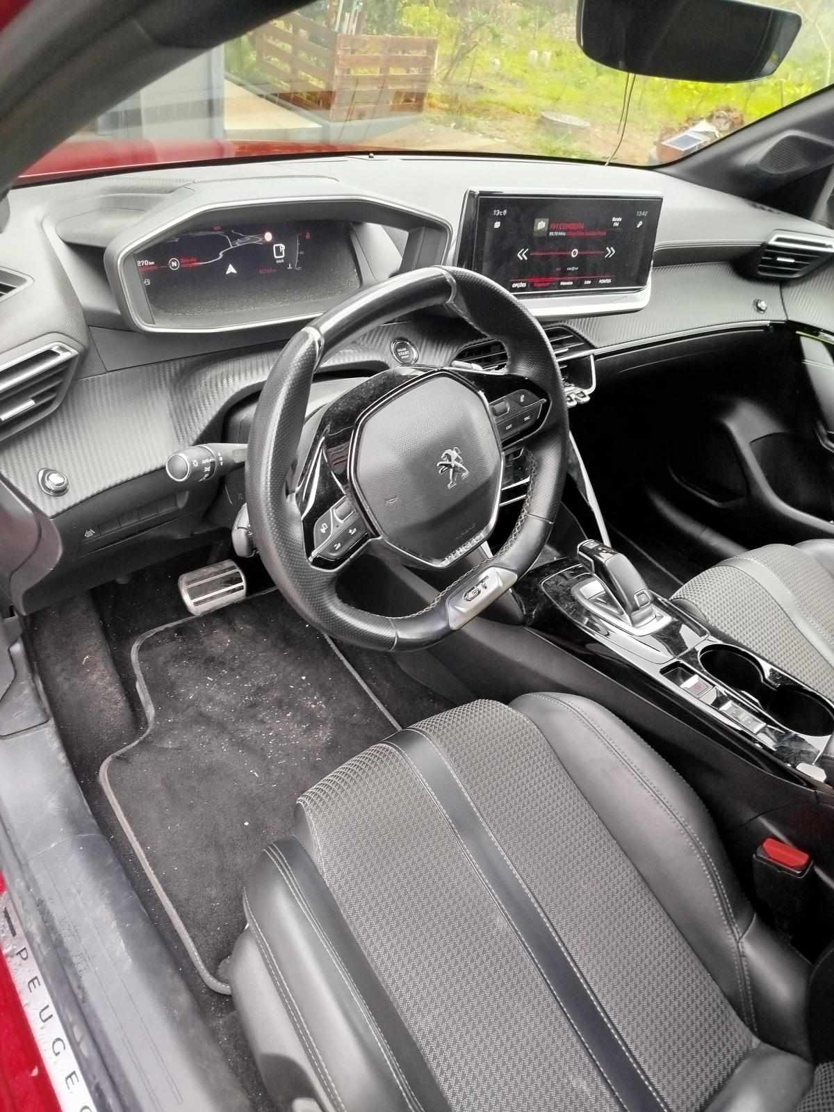 peugeot-208-1-2-puretech-2021-gasolina-1199cc