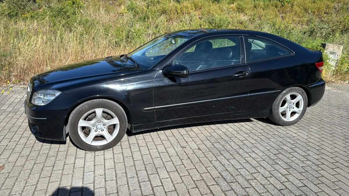 mercedes-benz-clc-220-cdi-2009-diesel-2148cc