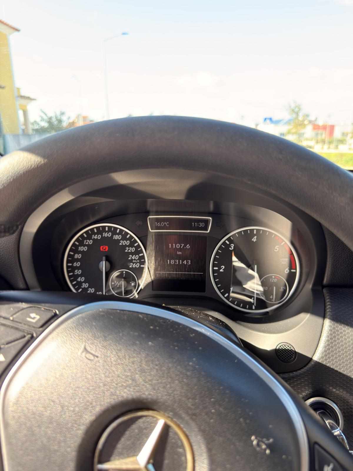 mercedes-benz-classe-a-a-180-cdi-blueefficiency-2014-diesel-1461cc