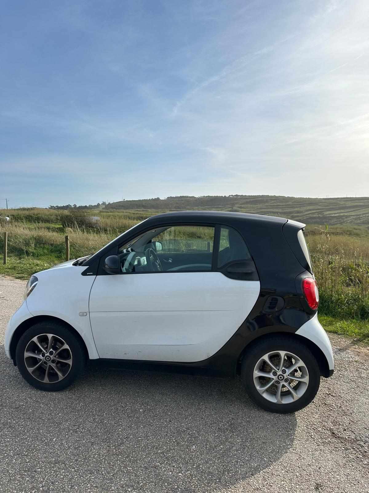 smart-fortwo-0-9-2015-gasolina-898cc