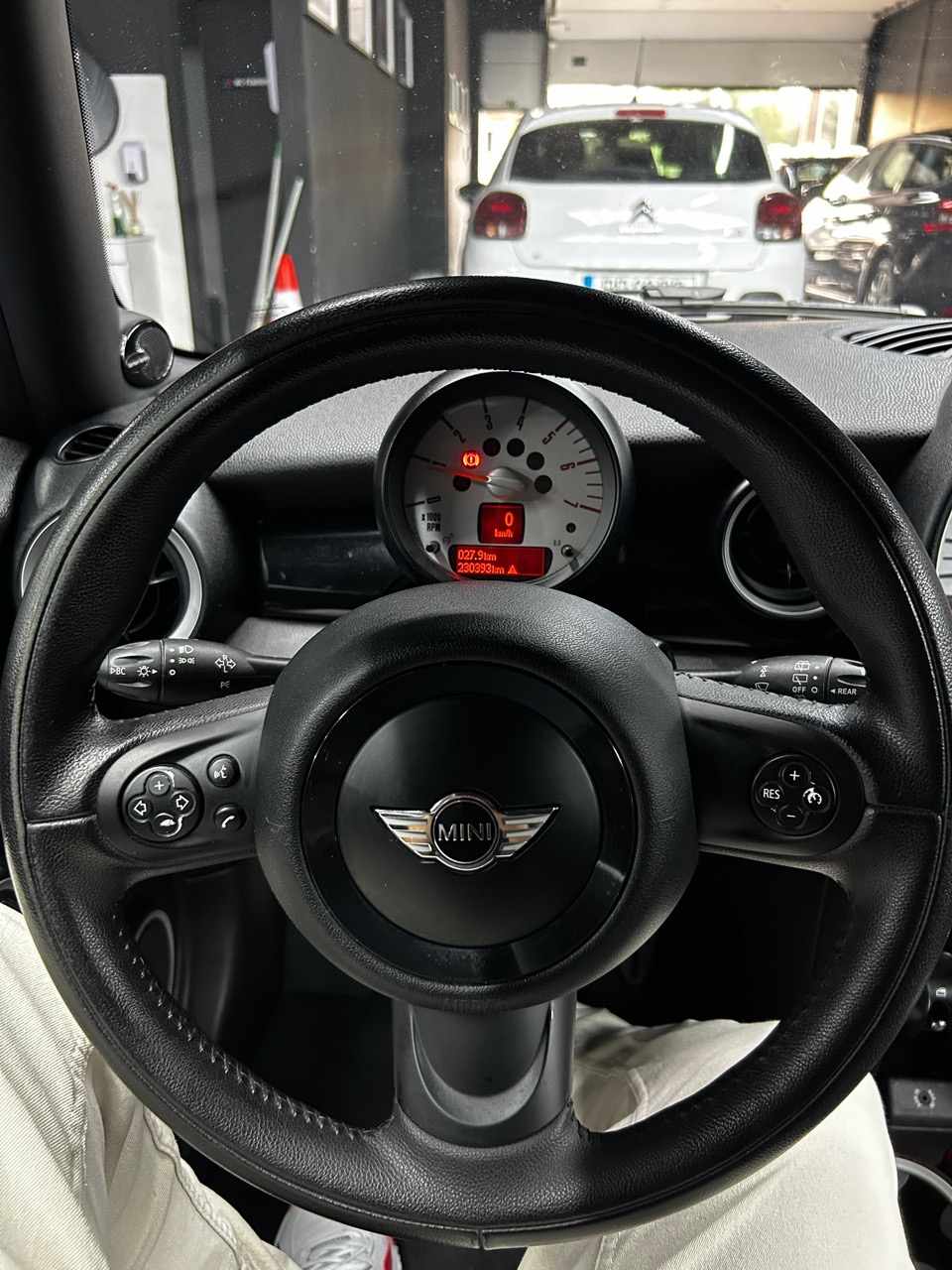 mini-hatch-sd-2-0-2012-diesel-1995cc