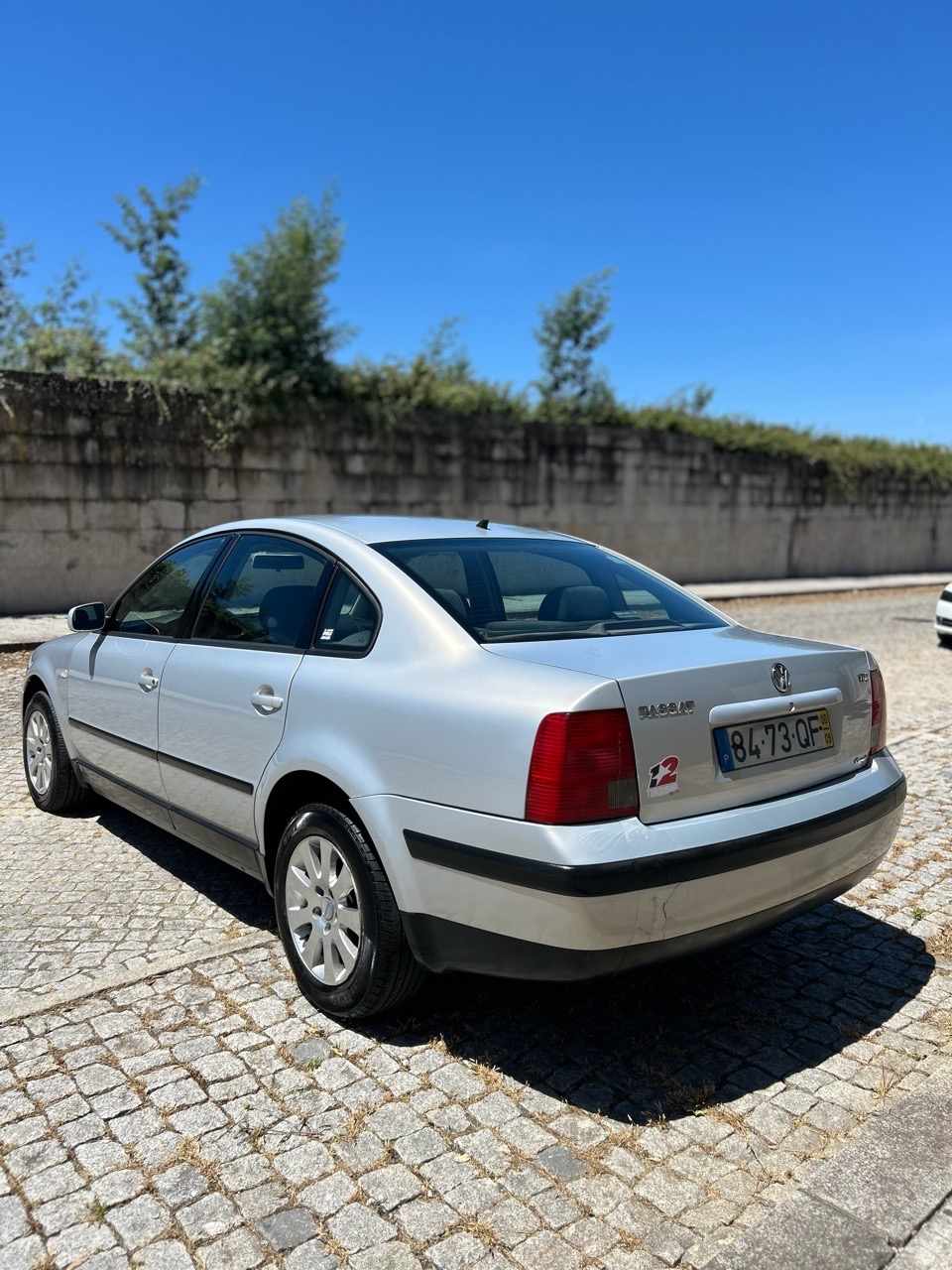 volkswagen-passat-1-9-tdi-2000-diesel-999cc