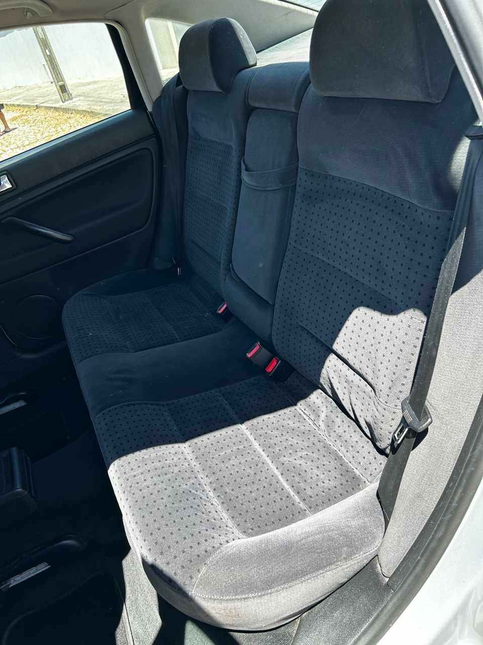 volkswagen-passat-1-9-tdi-2000-diesel-999cc