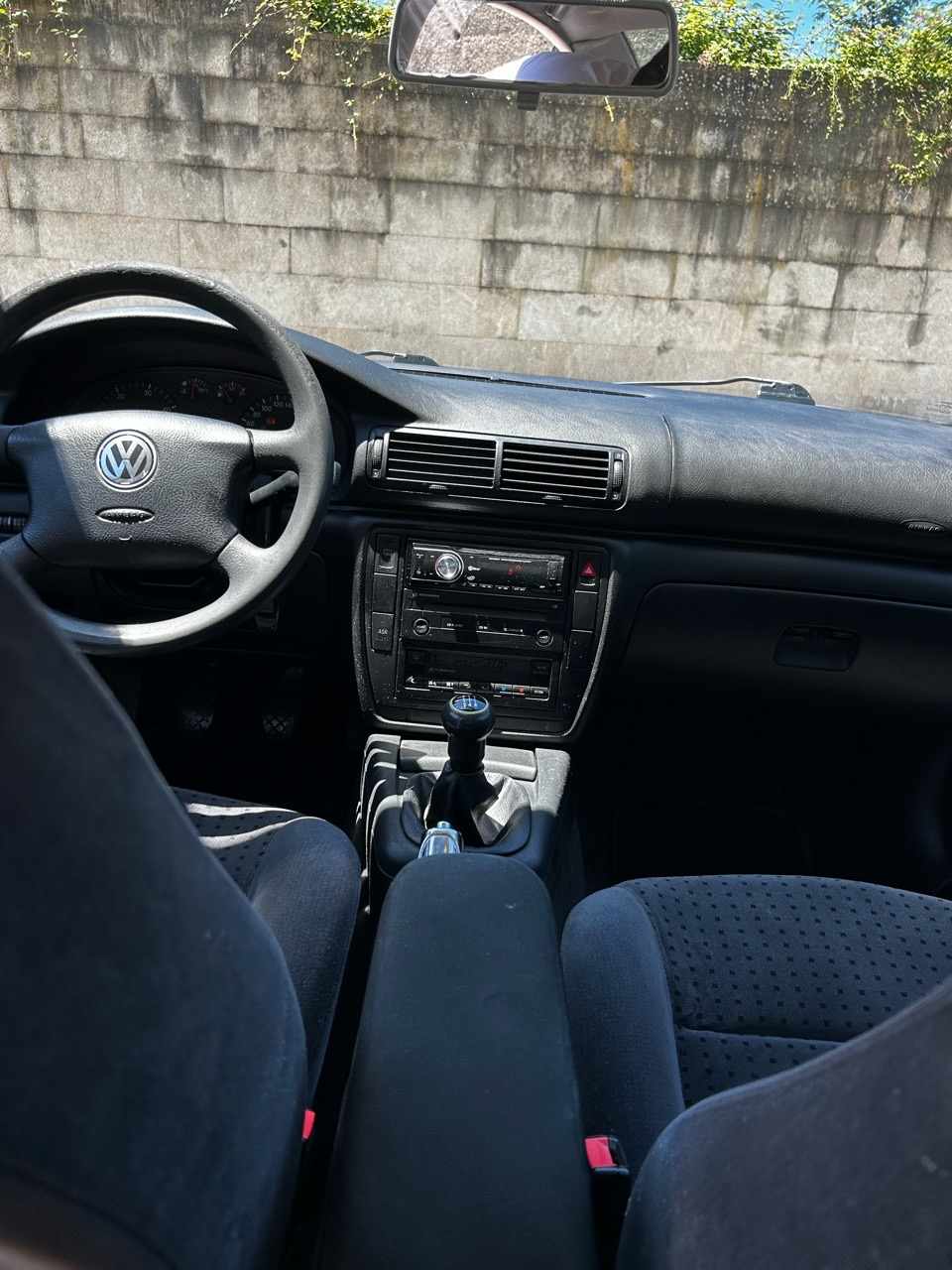 volkswagen-passat-1-9-tdi-2000-diesel-999cc