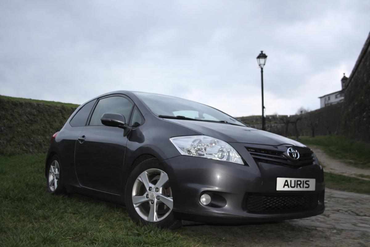 toyota-auris-2011-diesel-1364cc