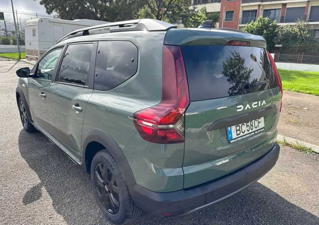 dacia-jogger-1-0-tce-2023-gasolina-999cc