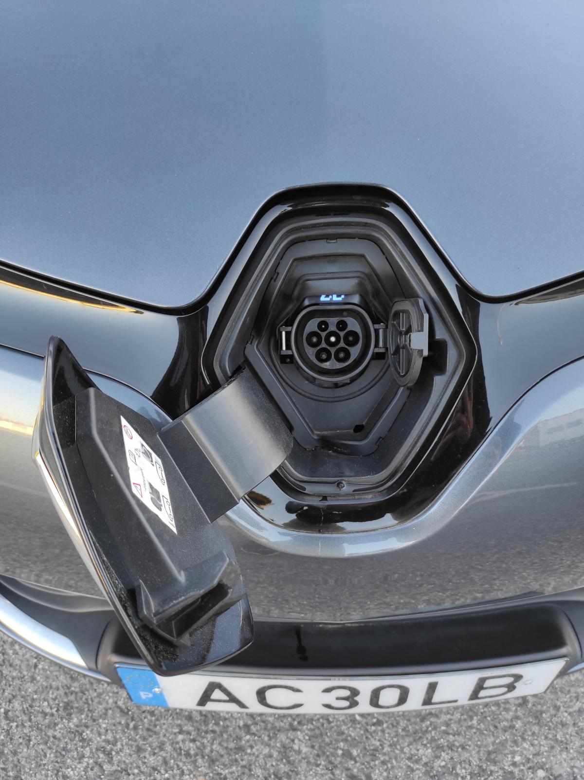 renault-zoe-q90-41-kwh-2017-eletrico
