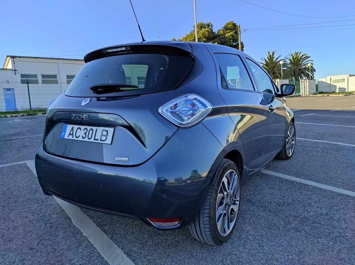 renault-zoe-q90-41-kwh-2017-eletrico