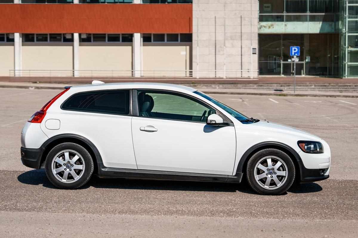 volvo-c30-1-6d-drive-2009-diesel-1560cc