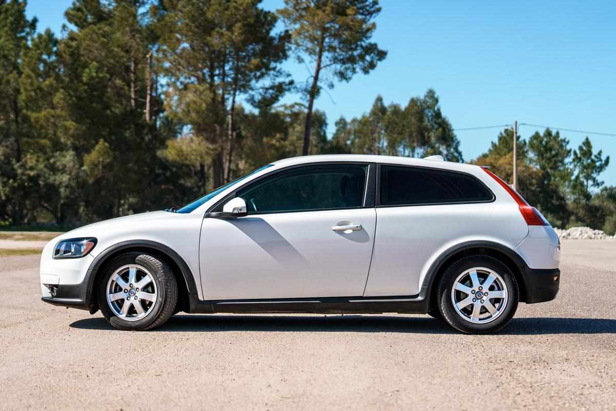 volvo-c30-1-6d-drive-2009-diesel-1560cc