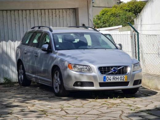 volvo-v70-1-6-drive-2012-diesel-1560cc