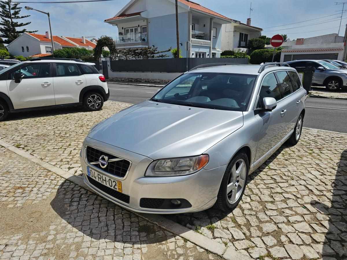 volvo-v70-1-6-drive-2012-diesel-1560cc