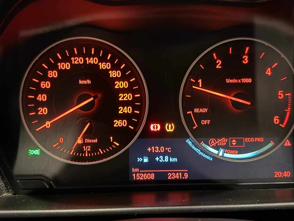 bmw-serie-1-116d-2014-diesel-1598cc